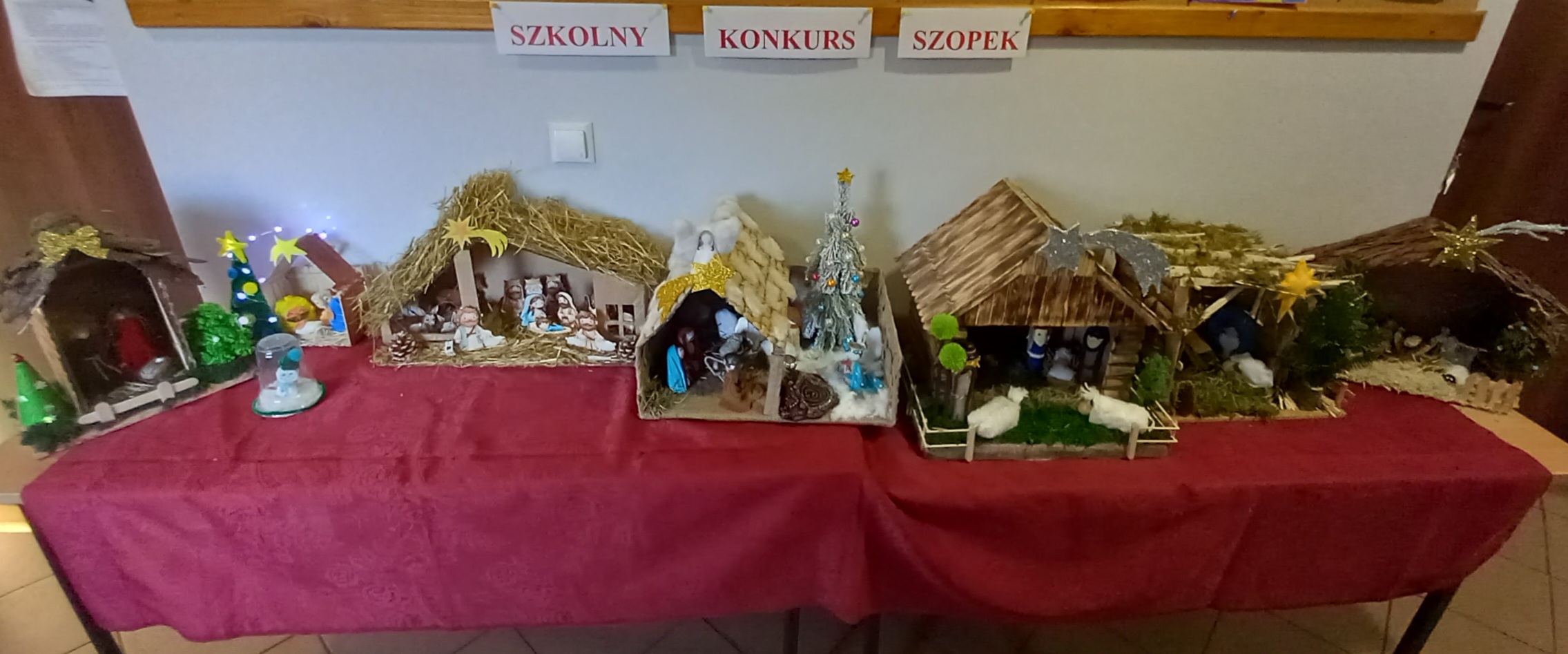 Szkolny rodzinny konkurs szopek